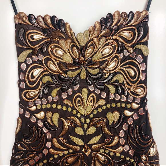 Ema Savahl • Bronze Fluter Hand Painted Dress - Picture 4 of 8